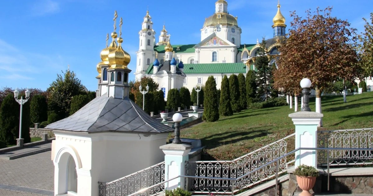 Наслідки російського удару по Успенському собору Києво-Печерської Лаври, Київ, Україна