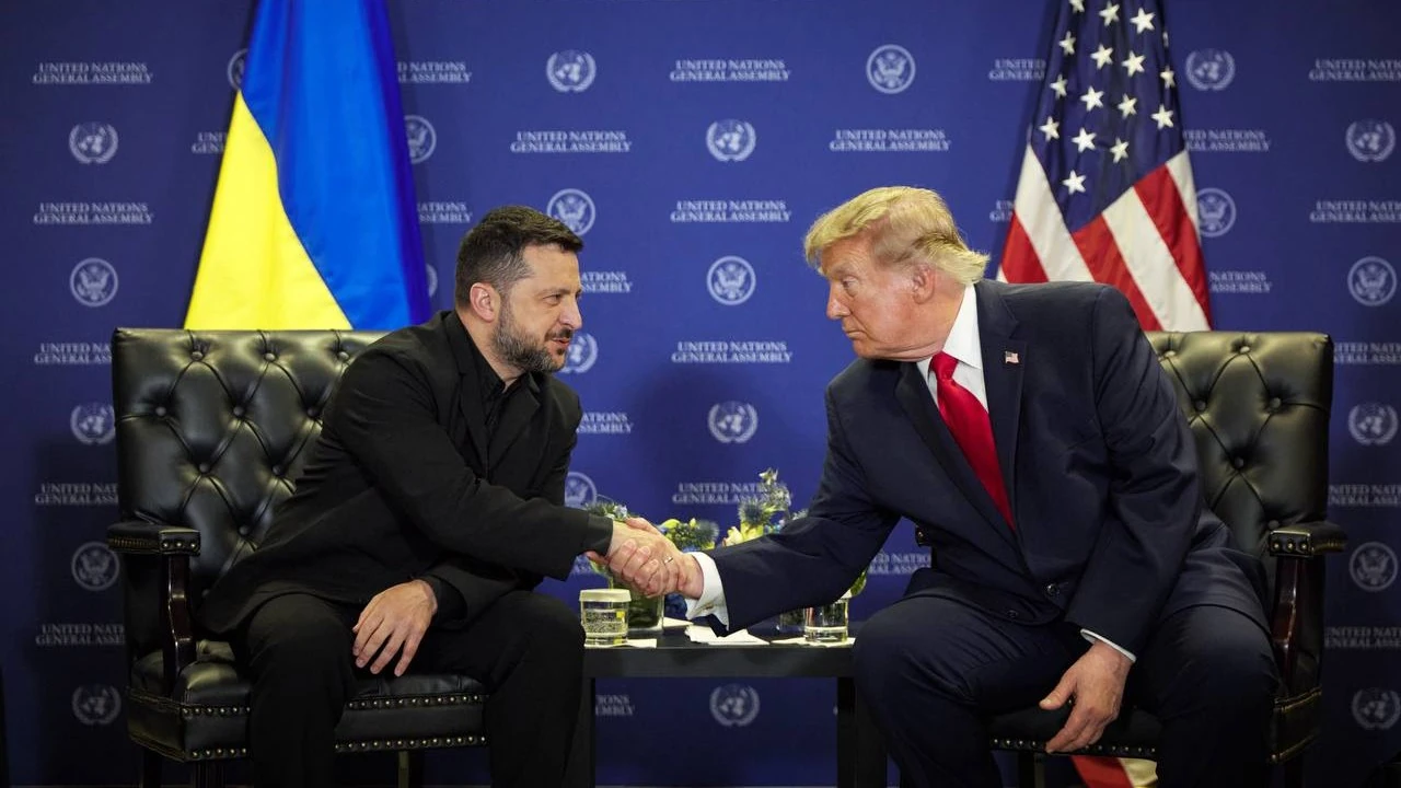 Володимир Зеленський та Дональд Трамп під час зустрічі у Нью-Йорку 22 вересня 2026 року
