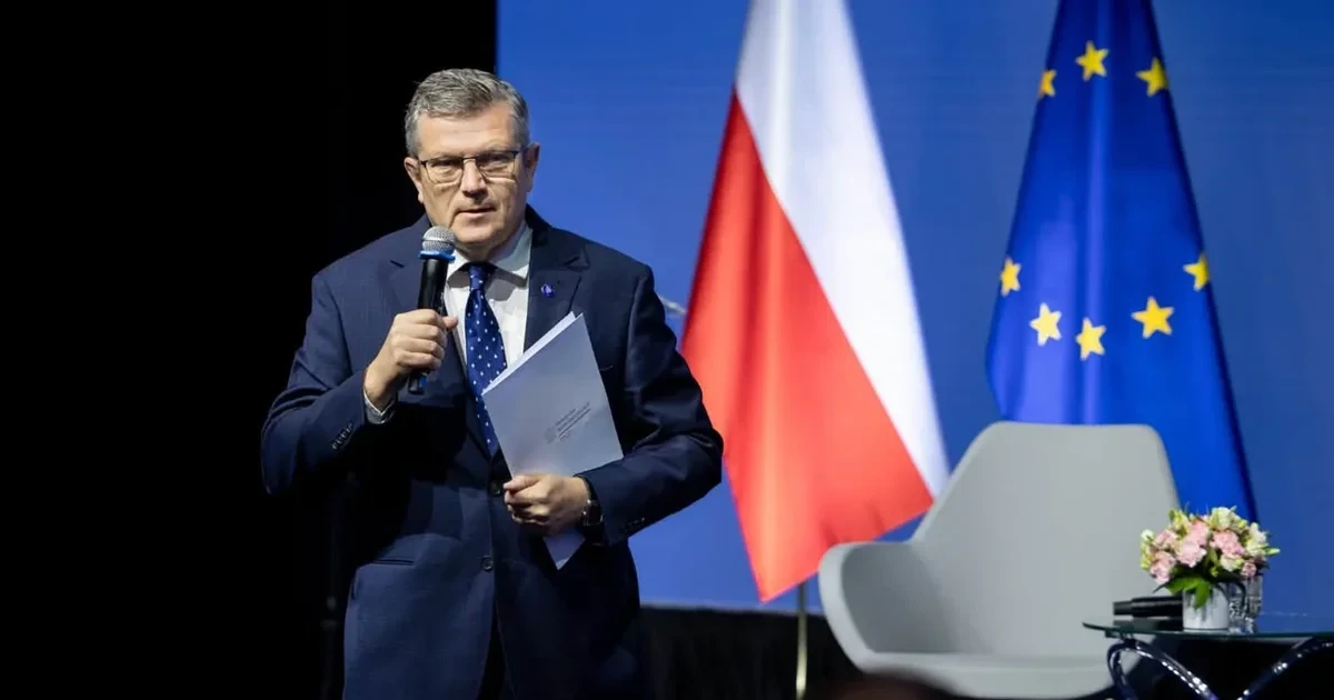Польща оцінила ухвалу Львівської облради про 2027 рік як шкідливу для України